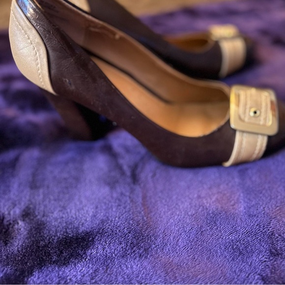 Retro‎ Brown Leather Buckle Pumps - Picture 3 of 5